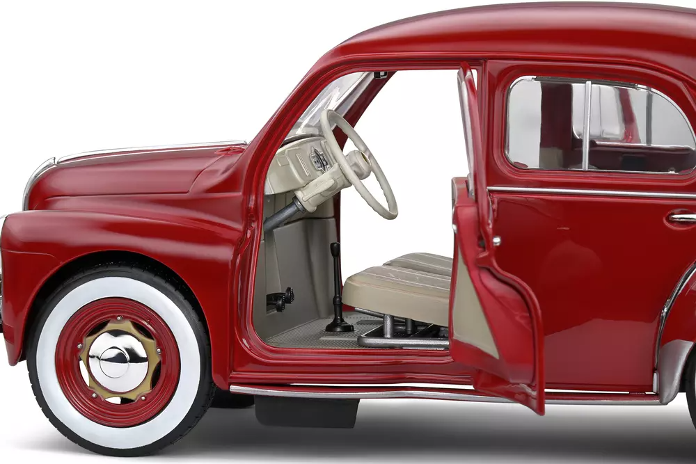 1:18 RENAULT 4CV - 1955