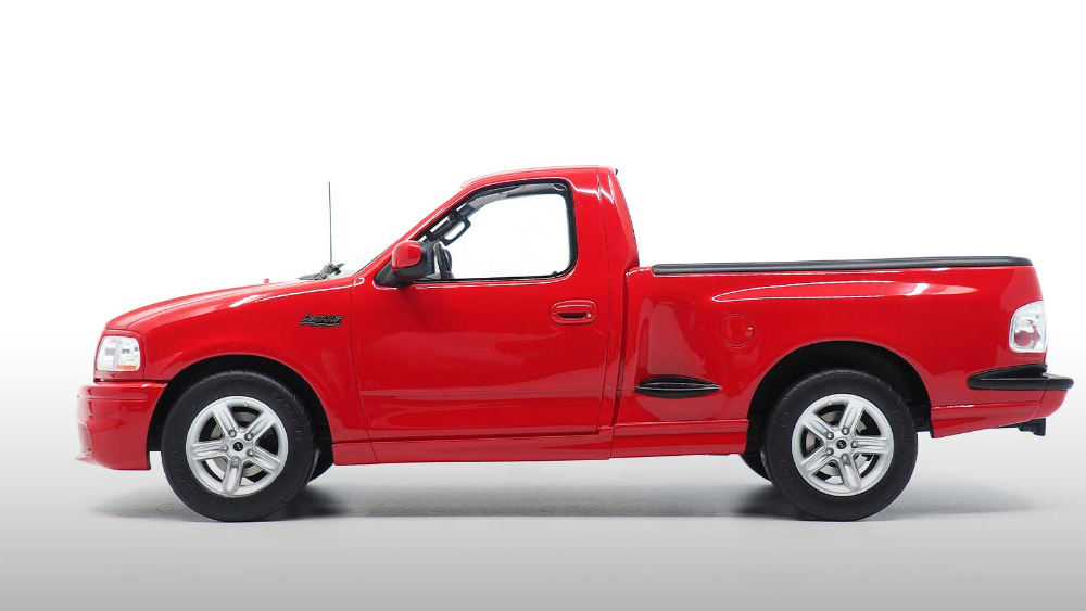 FORD  F-150 SVT LIGHTNING PICK-UP - 2003