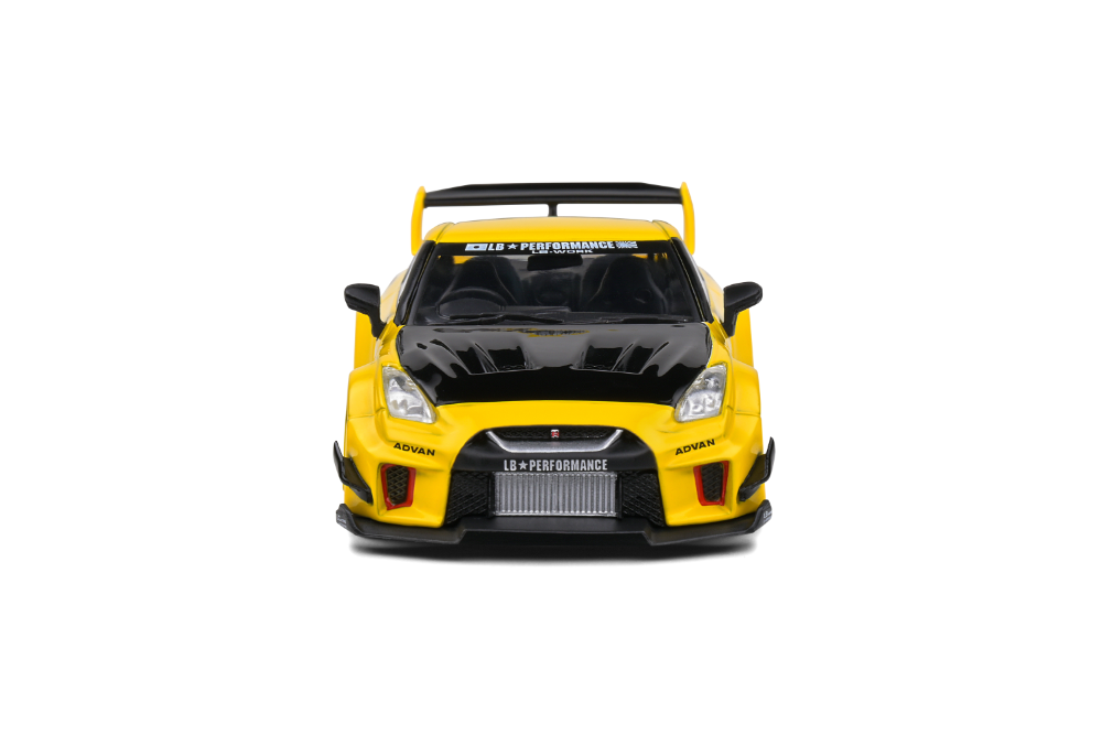 NISSAN GT-R (R35) LBWK SILHOUETTE - 2019