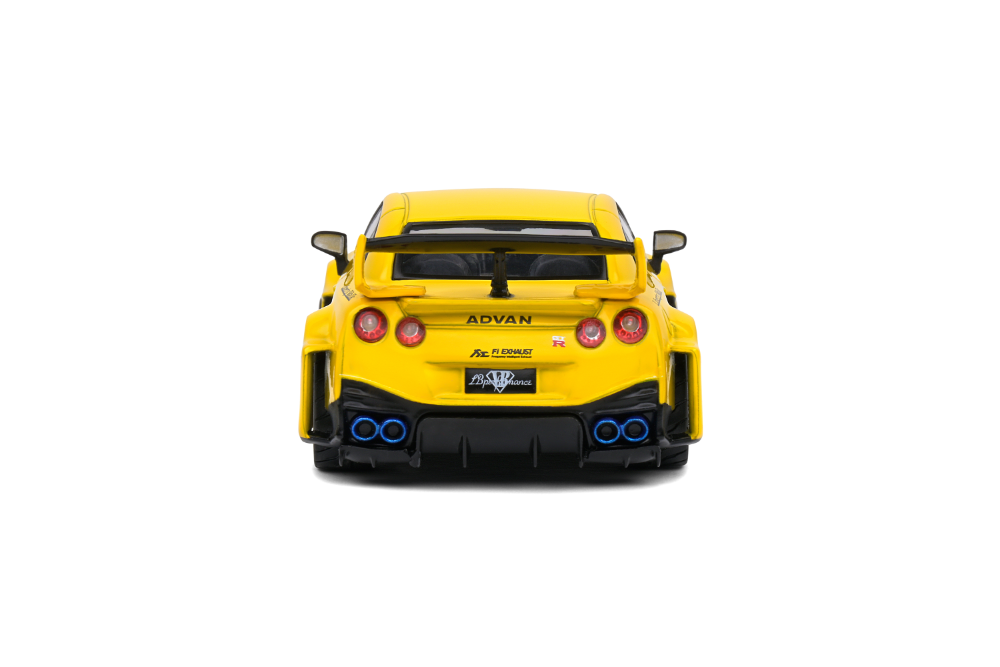 NISSAN GT-R (R35) LBWK SILHOUETTE - 2019