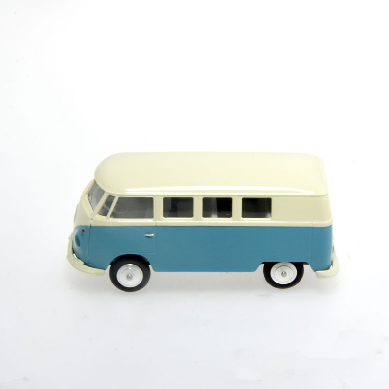 1:43 VOLKSWAGEN COMBI BUS CON SWAROVSKI®  - EDICIÓN LIMITADA NUMERADA - MINIALUXE