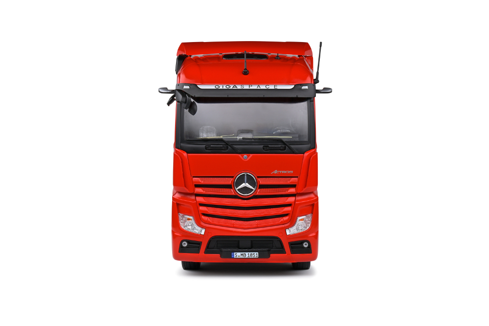 MERCEDES BENZ ACTROS - 2019 (INCLUYE CALCOMANÍAS PARA PERSONALIZACIÓN)