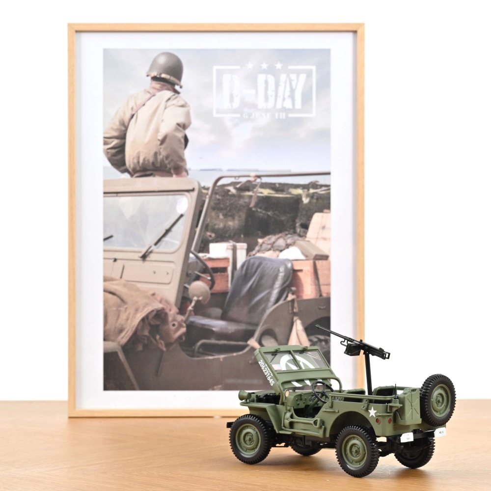 JEEP MILITAR DIA D - 1944