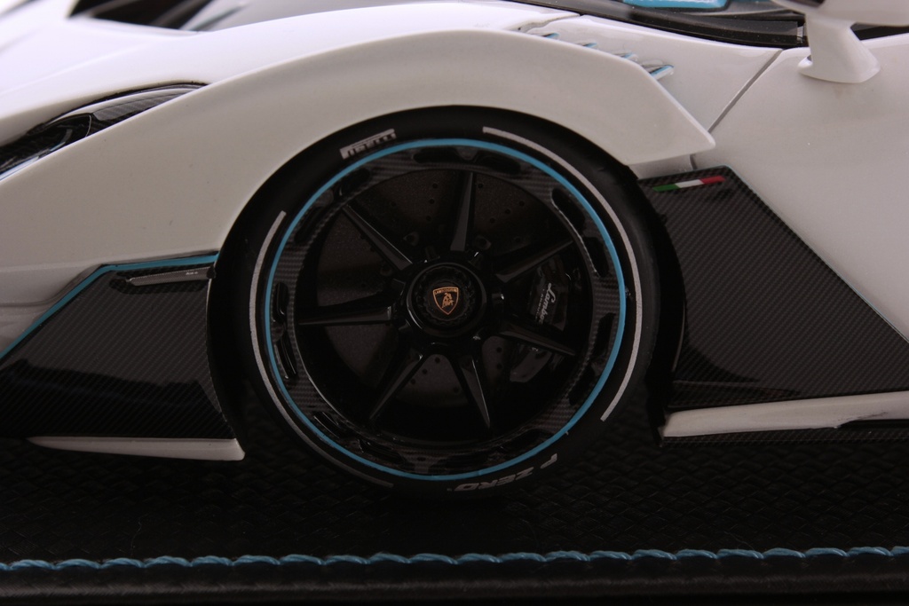 LAMBORGHINI SC20 - MR COLLECTION