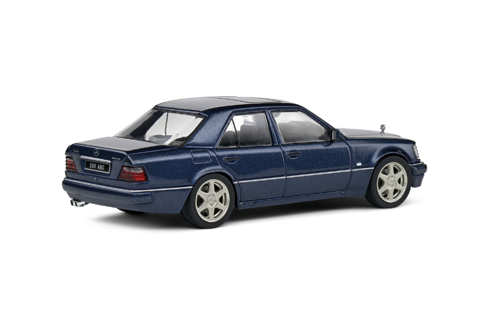 1:43 MERCEDES-BENZ W124 E60 AMG NAUTICAL BLUE 1994