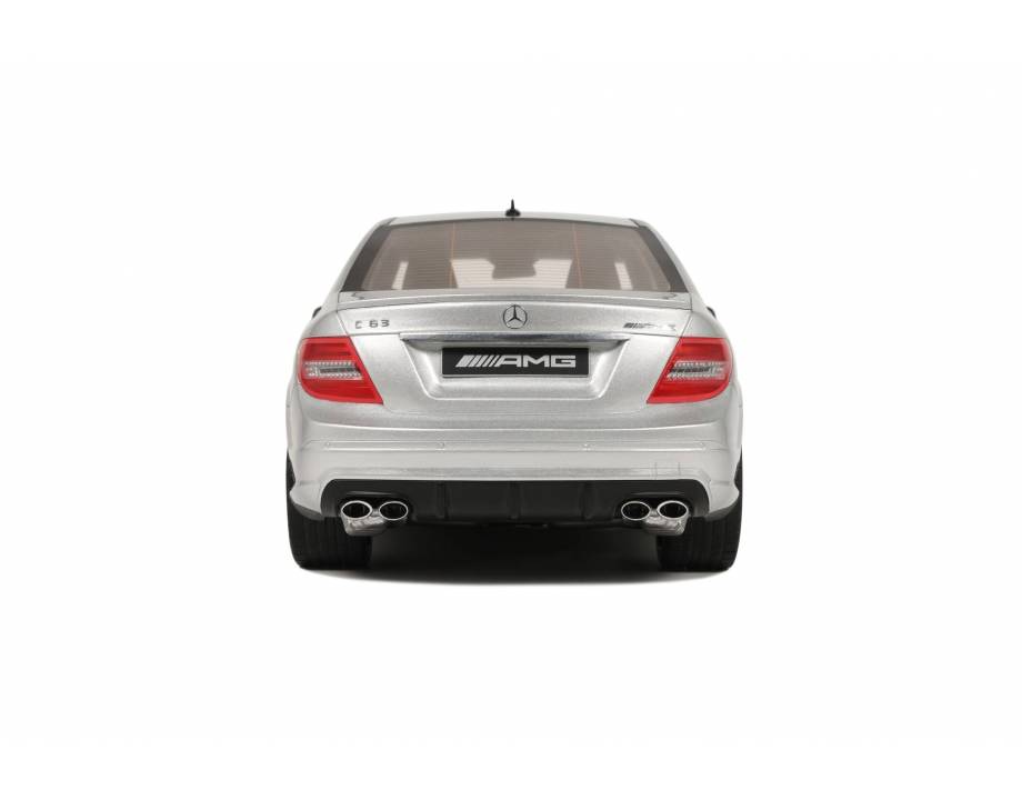1:18 MERCEDES-BENZ C63 AMG SILVER