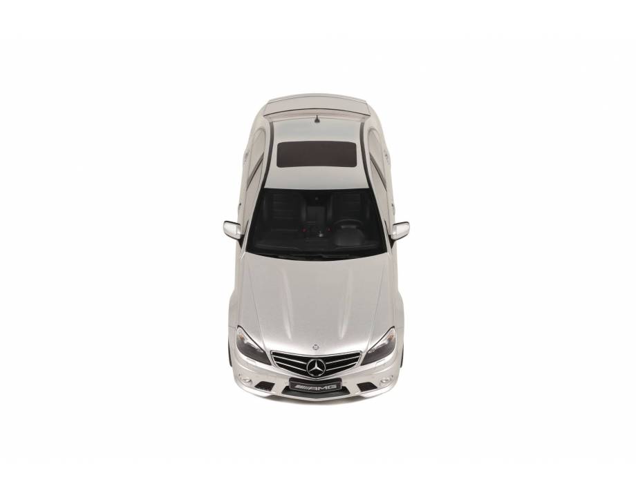 1:18 MERCEDES-BENZ C63 AMG SILVER