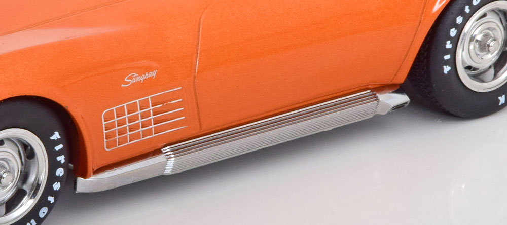 CHEVROLET CORVETTE C3 1972 ORANGE METALLISE