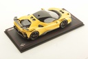 FERRARI SF90 XX STRADALE (GIALLO TRISTRATO) - EDICIÓN LIMITADA 99Uds. - MR COLLECTION + BASE