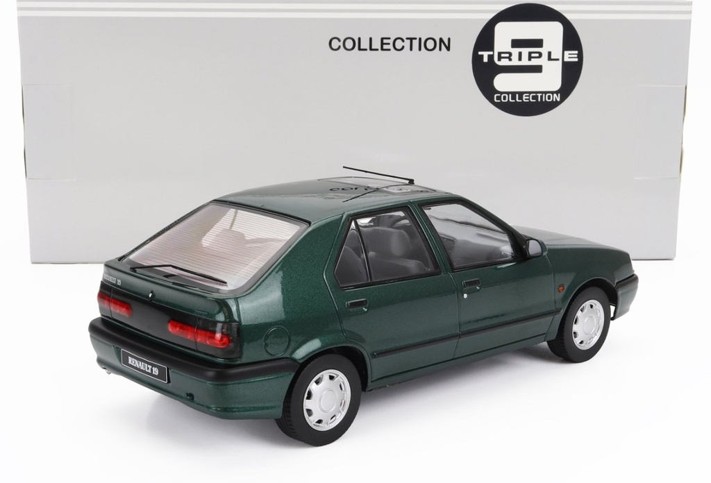 RENAULT 19 - 1994 TRIPLE 9