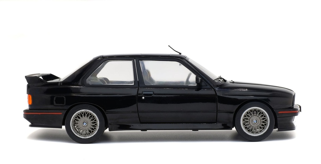 1:18 BMW E30 SPORT EVO BLACK - 1990