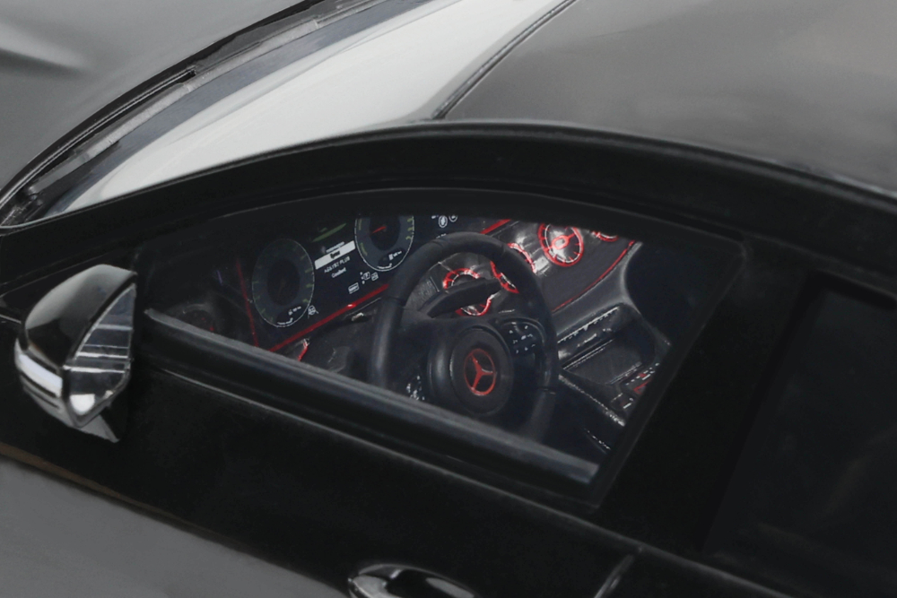 BRABUS 930 BLACK 2023
