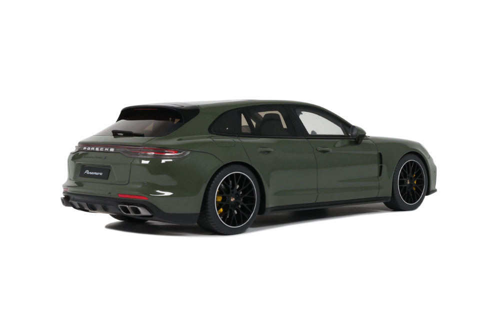 PORSCHE PANAMERA TURBO S SPORT TURISMO GREEN 2021