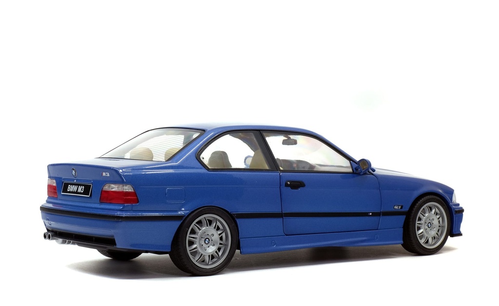 1:18 BMW E36 COUPE M3 1990