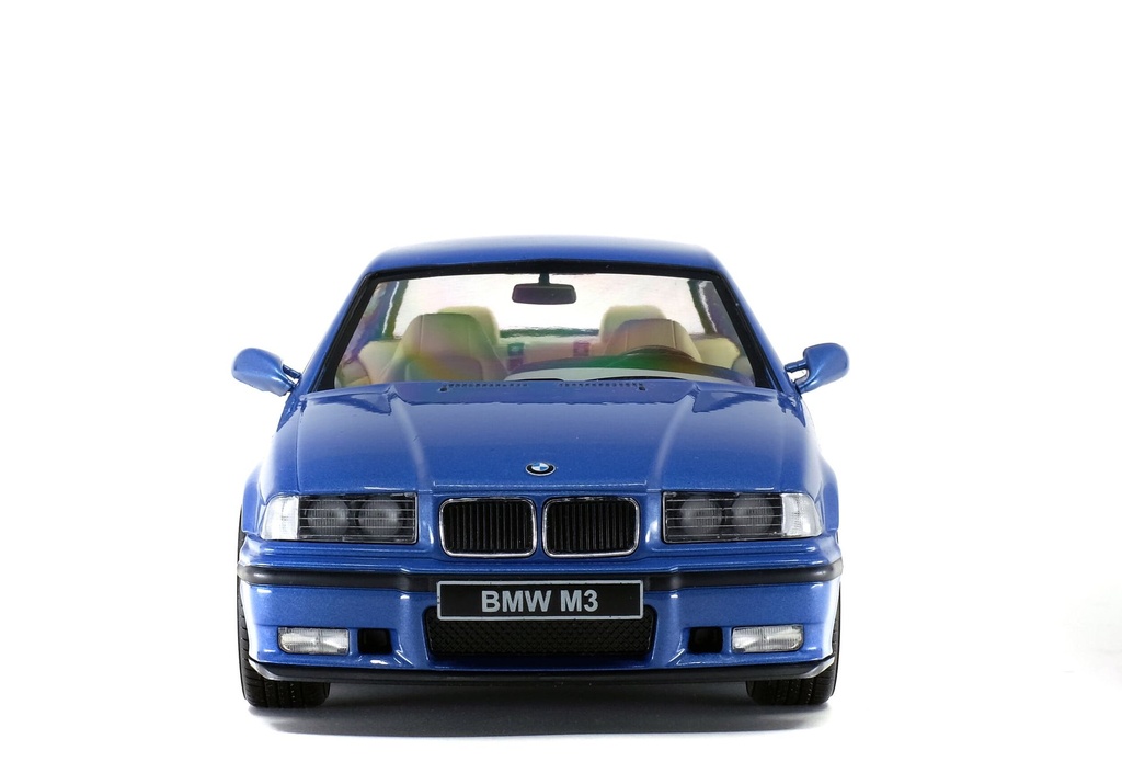 1:18 BMW E36 COUPE M3 1990