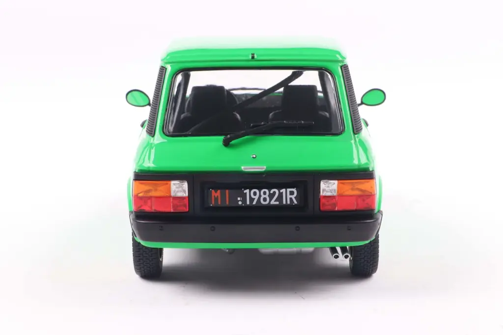 S1803806-R.webp
