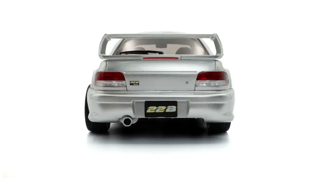 S1807408-R.webp