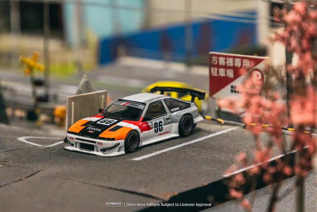 T64G-060-TRD_M01_1024x1024.webp
