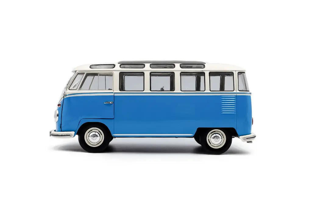 volkswagen-t1-samba-blue-white-1962-02.webp