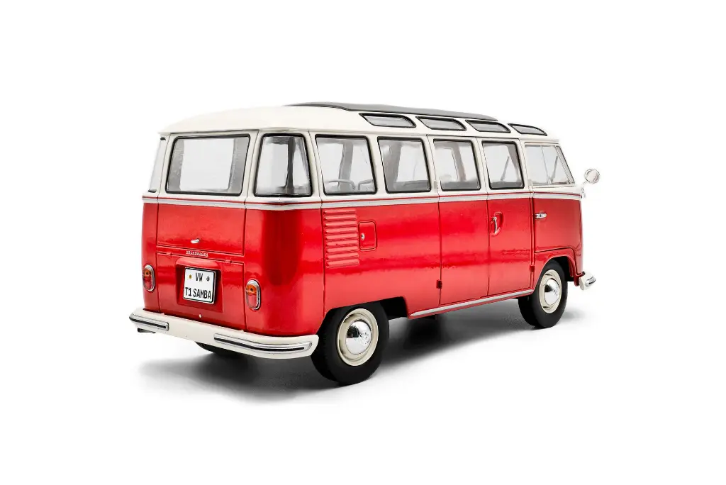 volkswagen-t1-samba-red-white-1962-04.webp