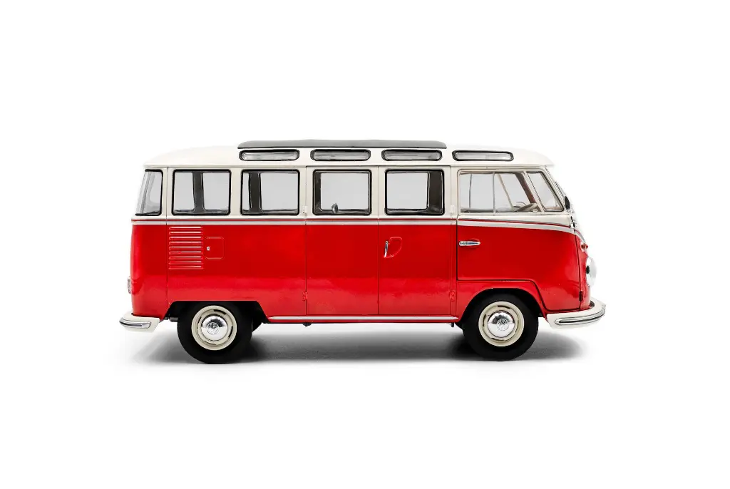 volkswagen-t1-samba-red-white-1962-05.webp