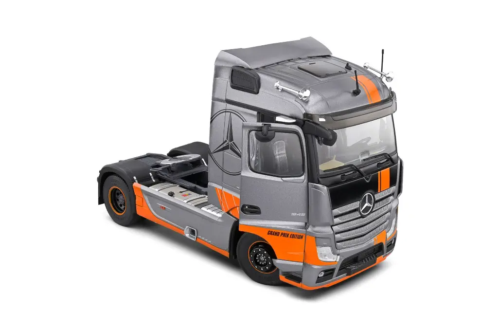 s2400202-mercedes-benz-actros-l-grand-prix-edition-2019-08.webp