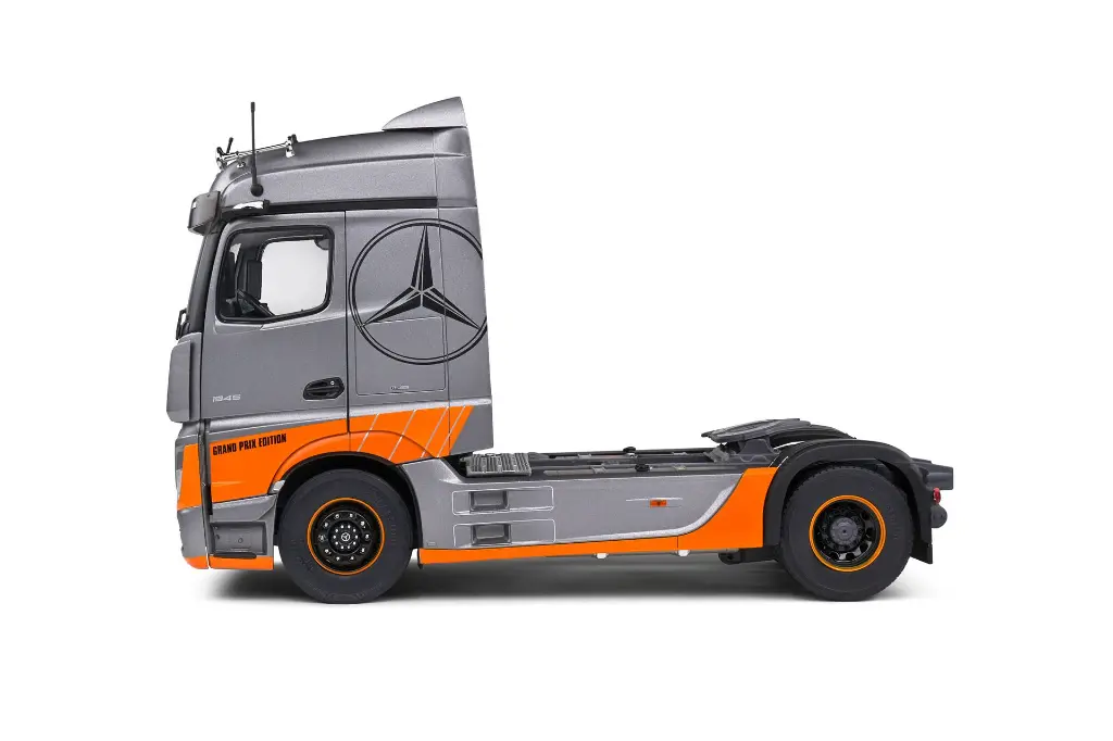s2400202-mercedes-benz-actros-l-grand-prix-edition-2019-02.webp
