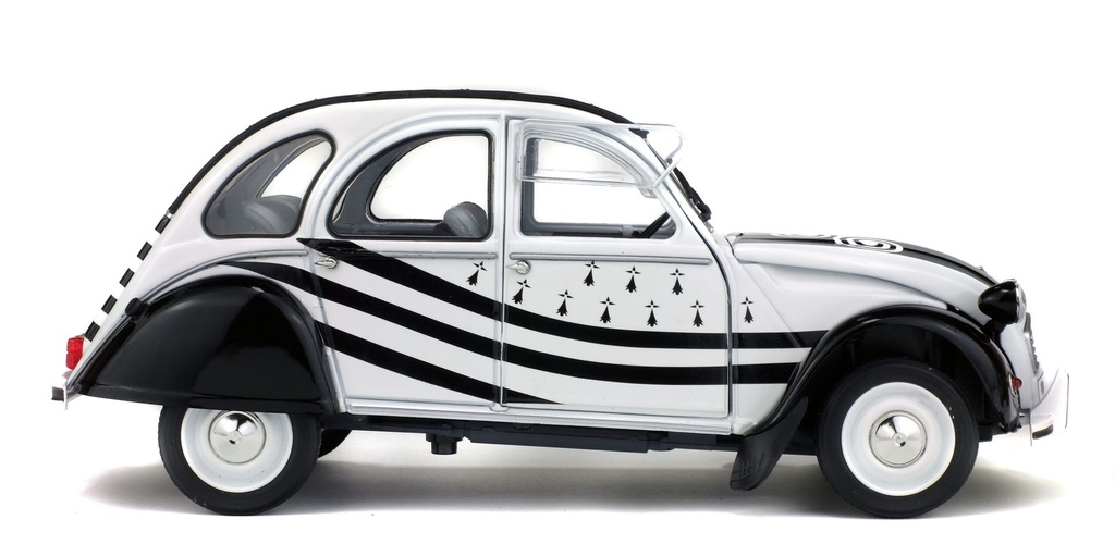 1:18 CITROËN 2CV6 BZH - 1982