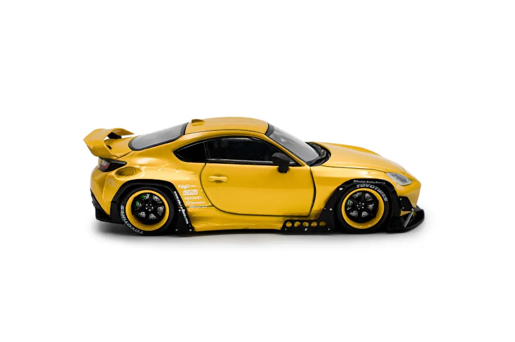 S4315101-SR.webp