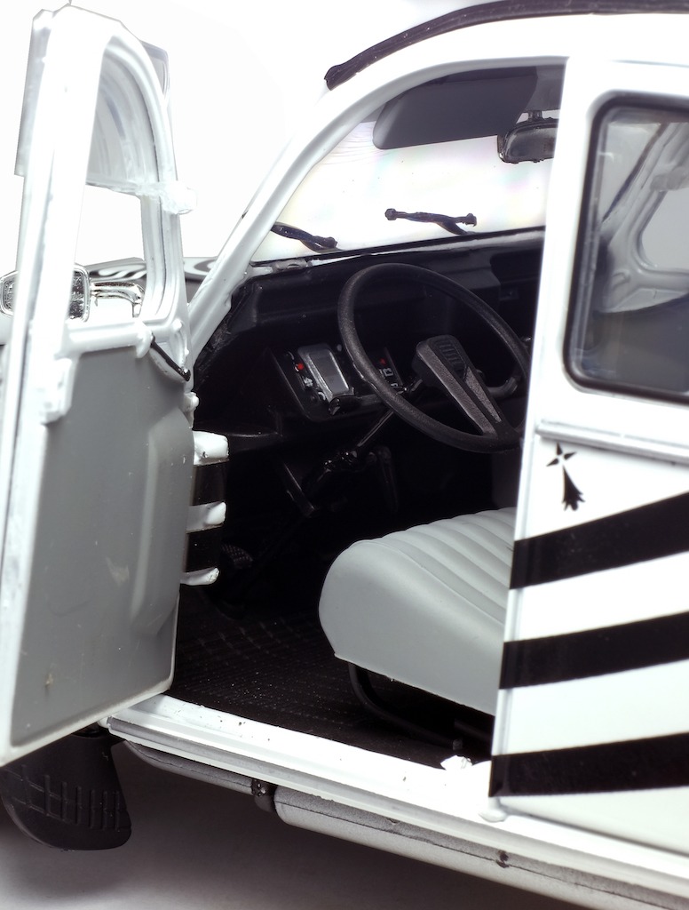 1:18 CITROËN 2CV6 BZH - 1982