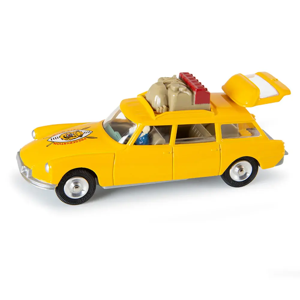 Citroen-Safari-side-1000px_4b20b6bd-801d-45e2-ba42-c50b7b38fe8d.webp