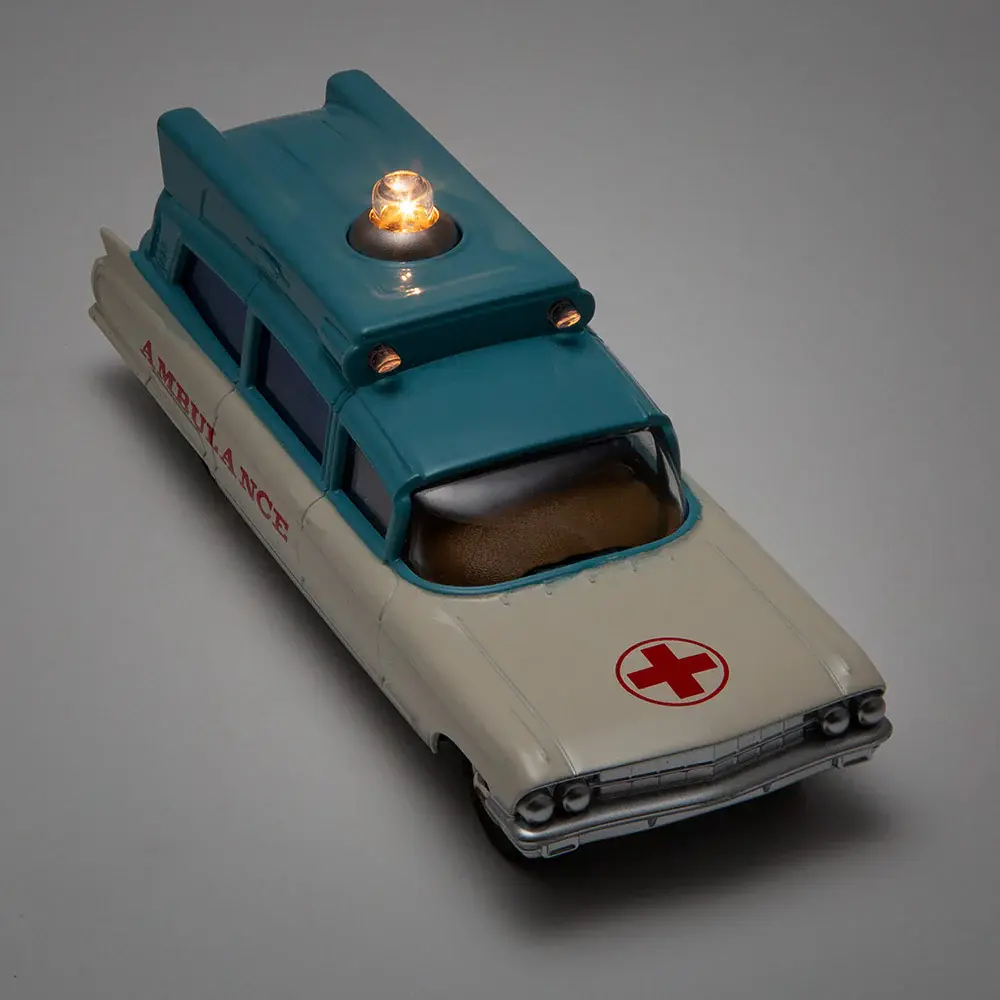 cadillac-ambulance-lighton-overhead-1000px.webp