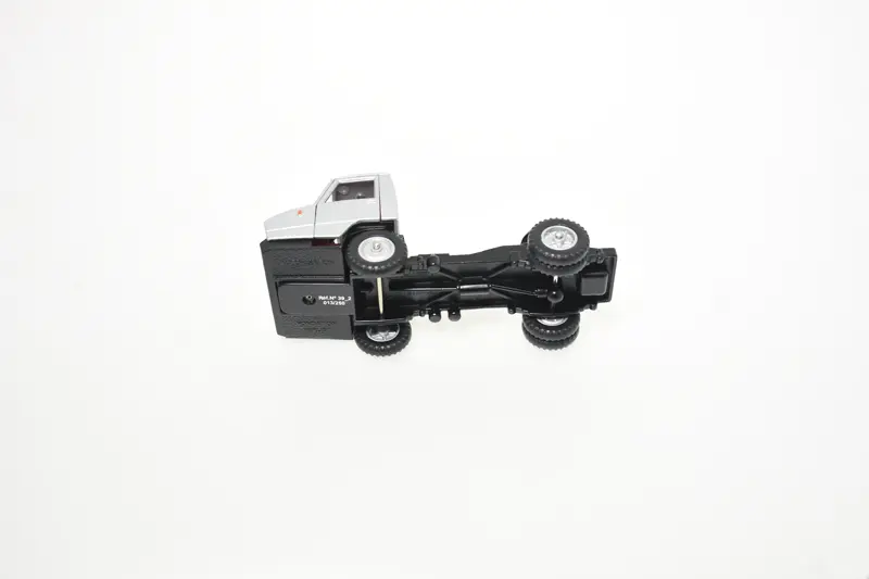 voitures-miniatures-minialuxe-berliet-stradair-Porte-Autos-gris-6.webp