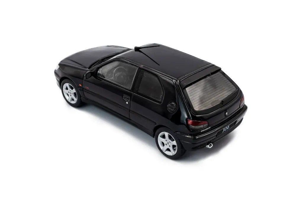 s4311405-peugeot-306-s16-noir-onyx-1994-07.webp