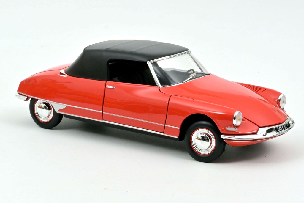 1:18 CITROËN DS 19 CONVERTIBLE - 1961