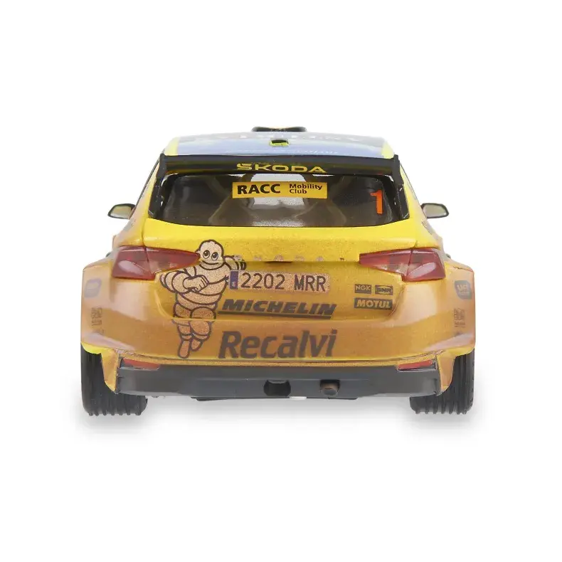 skoda-fabia-wrc2-cohete-suarez-mud-effect (2).webp