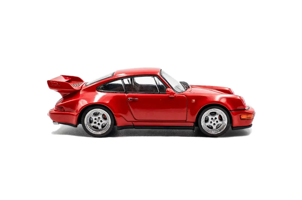 s4316901-porsche-911-964-rs-3-8-guards-red-1994-05.webp