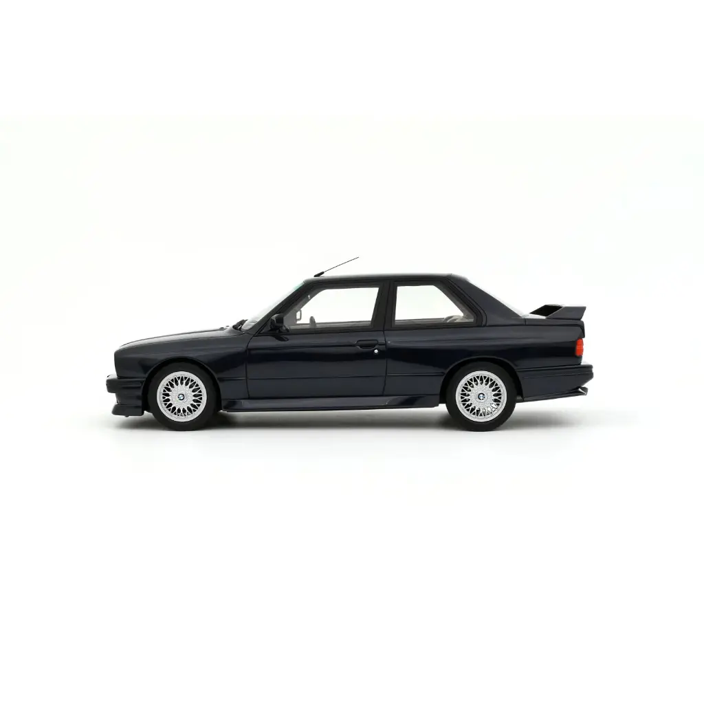 bmw-e30-m3-europameister-macau-bleu-metallic-1988 (1).webp