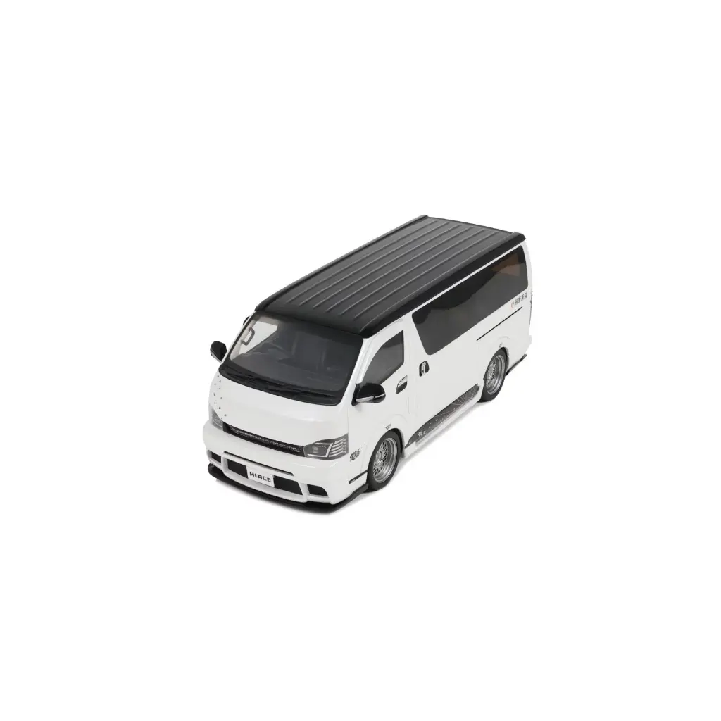toyota-hiace-super-gl-custom-pearl-white-2008 (4).webp