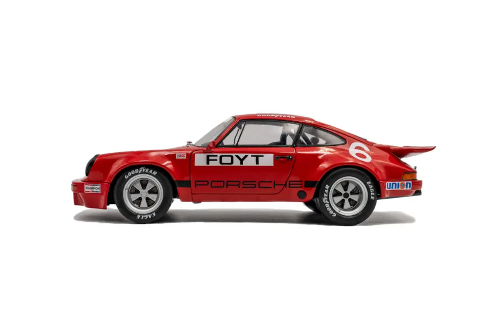 s1810704-porsche-911-iroc-iroc-daytona-1974-6-foyt-02.webp