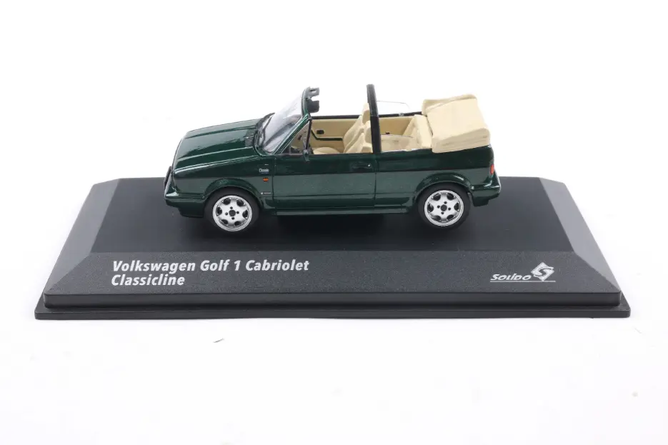1-43-volkswagen-golf-cabrio-classic-line-classic-green-1992-01.webp