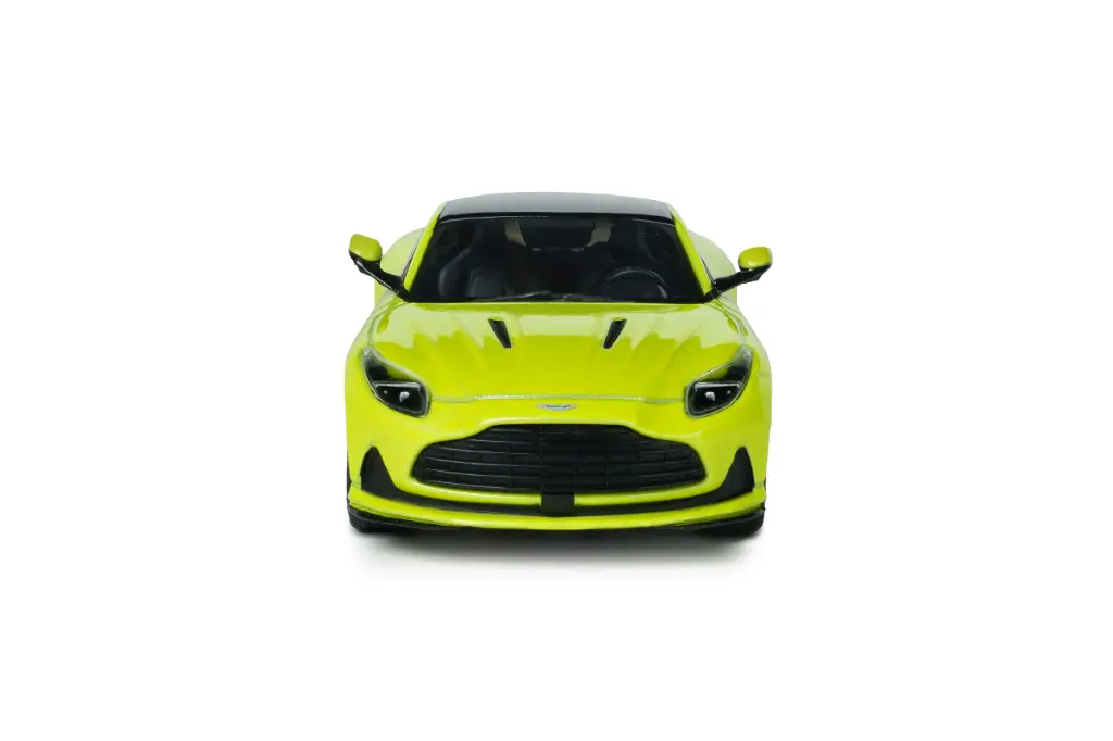 aston-martin-db12-lime-essence-2023-07.webp