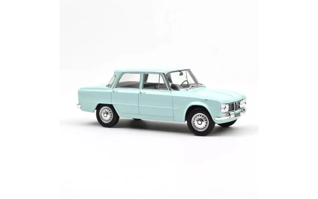 alfa-romeo-giulia-ti-1964-bleu-ciel-1-18 (2).webp