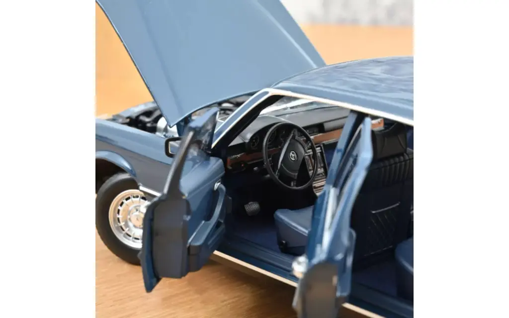 mercedes-benz-350-sel-1979-bleu-hansa-1-18 (3).webp