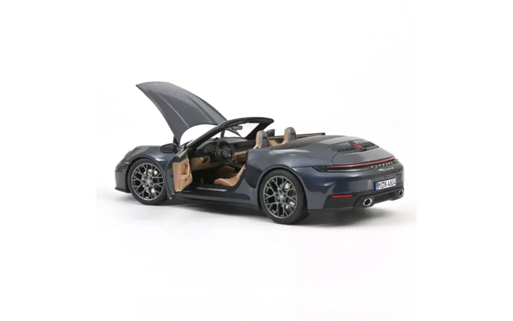 porsche-911-carrera-cabriolet-2025-bleu-yachting-metallise-1-18 (6).webp
