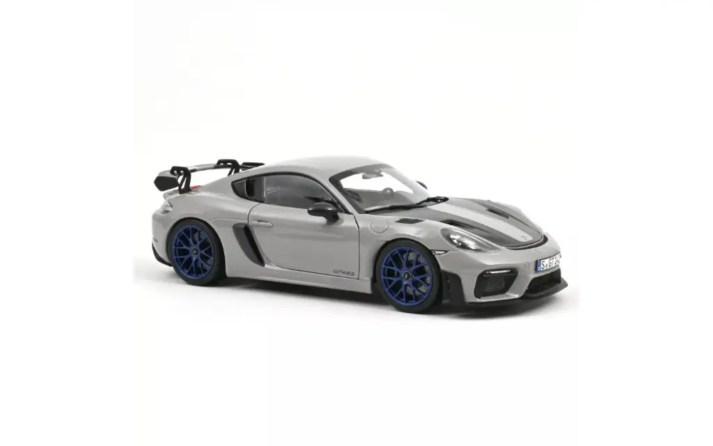 porsche-cayman-gt4-rs-pack-weissach-2023-craie-1-18 (5).webp