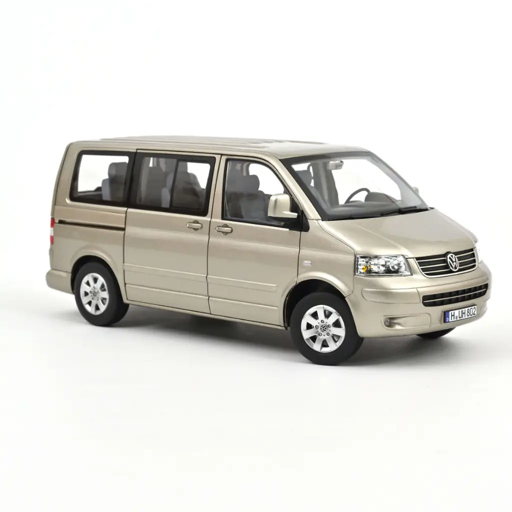 vw-multivan-2003-beige-wheat-metallise-1-18 (9).webp