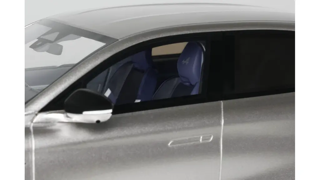 alpine-a390-gt-argent-mercure-2025 (10).webp