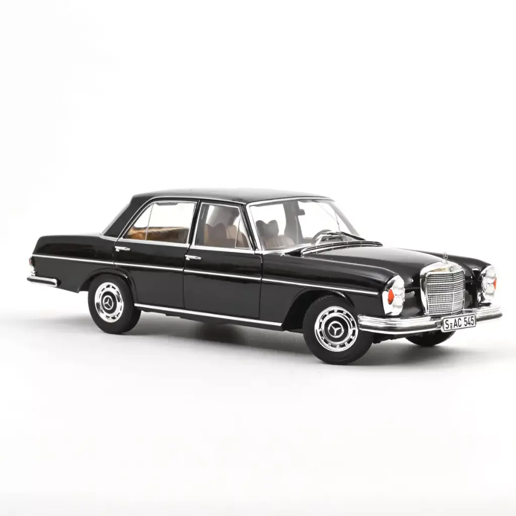 mercedes-benz-280-se-1968-noir-1-18 (7).webp