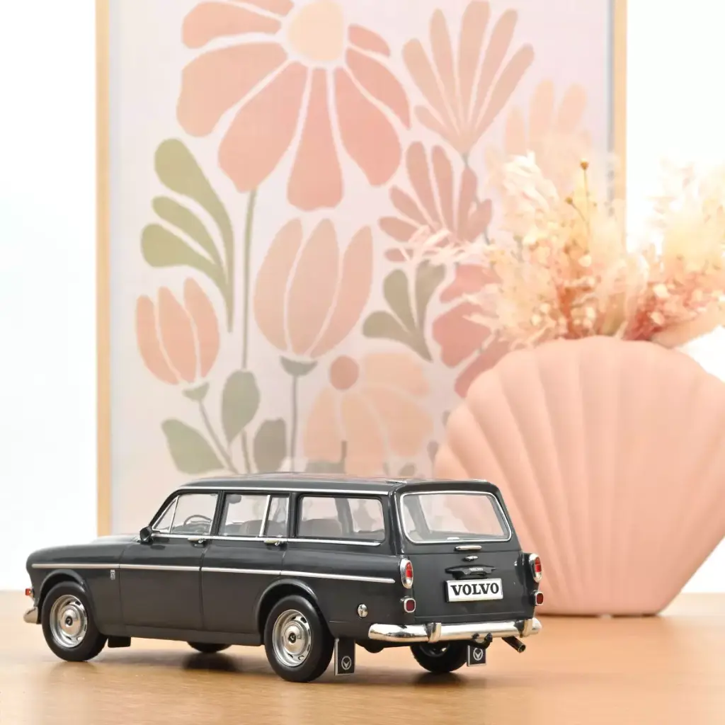 volvo-amazon-break-1966-gris-graphite-1-18 (1).webp